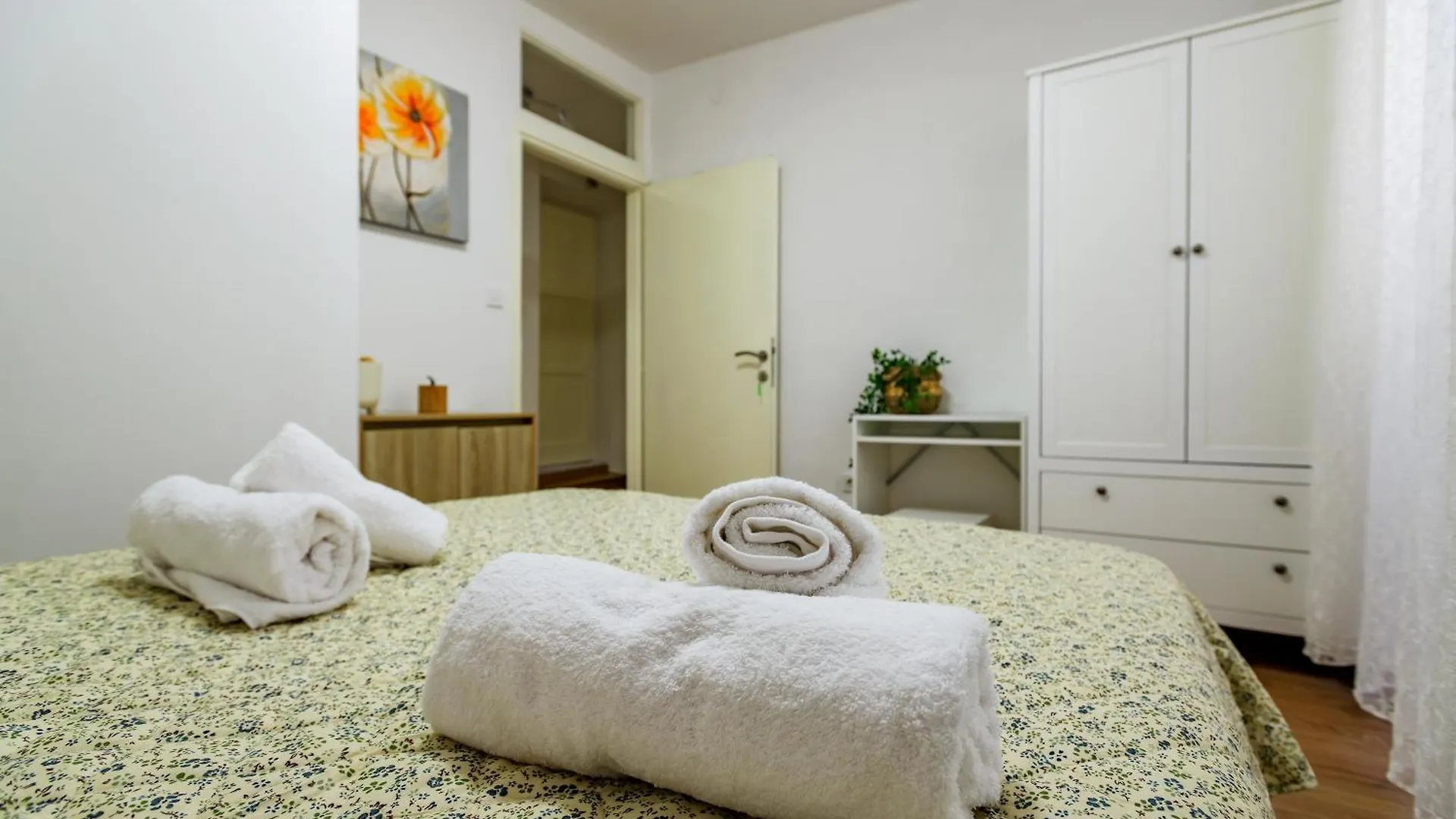 Pretty Apartment In The Centre - Old Town Zadar 0*,  Croatia